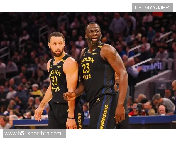 勇士本赛季遭开拓者三次击败防守漏洞致125分以上失分惨痛教训